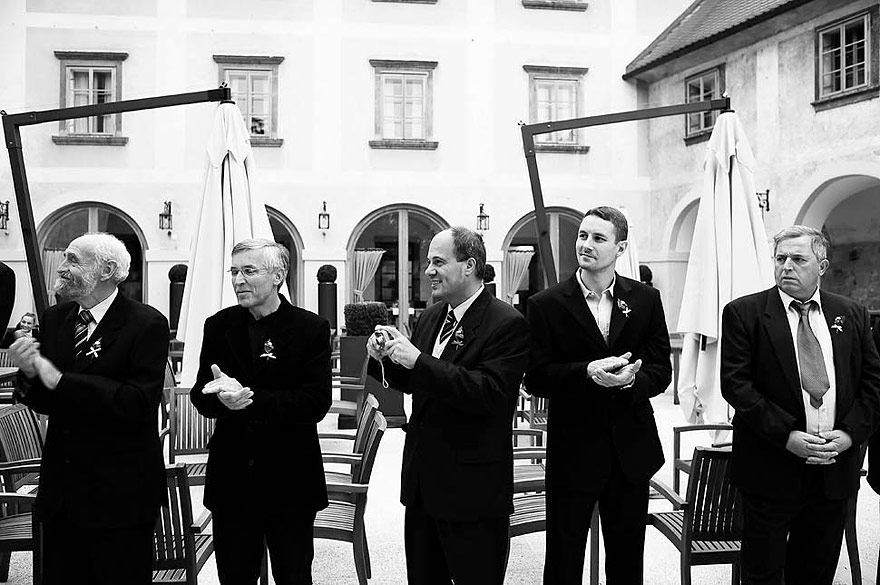 Samo Rovan wedding photographer - wedding guests 03